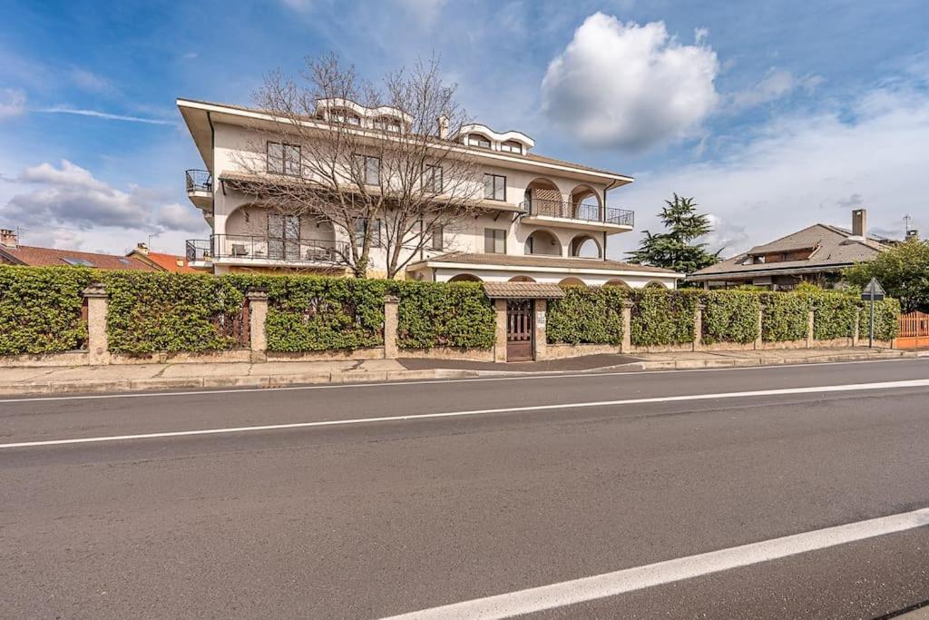 Casa Bianca Bruino, Privacy E Confort Экстерьер фото